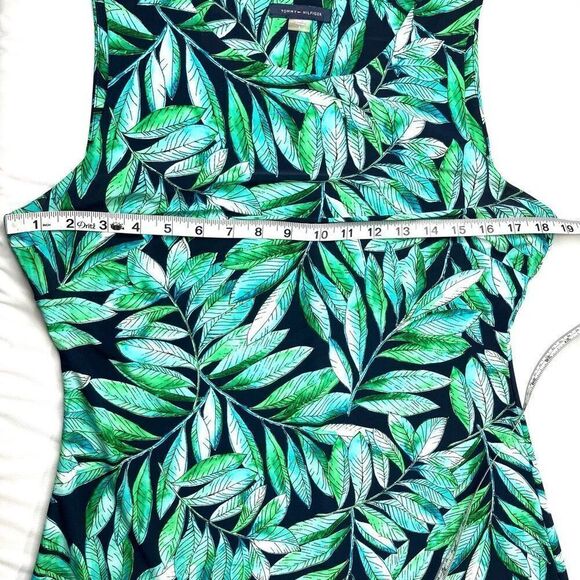 Tommy Hilfiger Green Scoop Neck Tropical Leaf Print Summer Dress, 8 - Picture 8 of 9